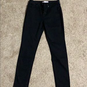 No Boundaries Skinny jeans high waisted button up